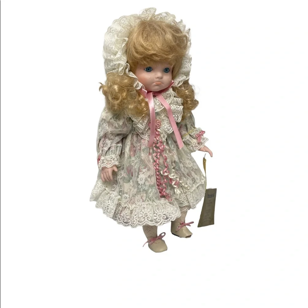Vintage Victorian Doll Seymour Mann A Connoisseur Collection Crying Courtney